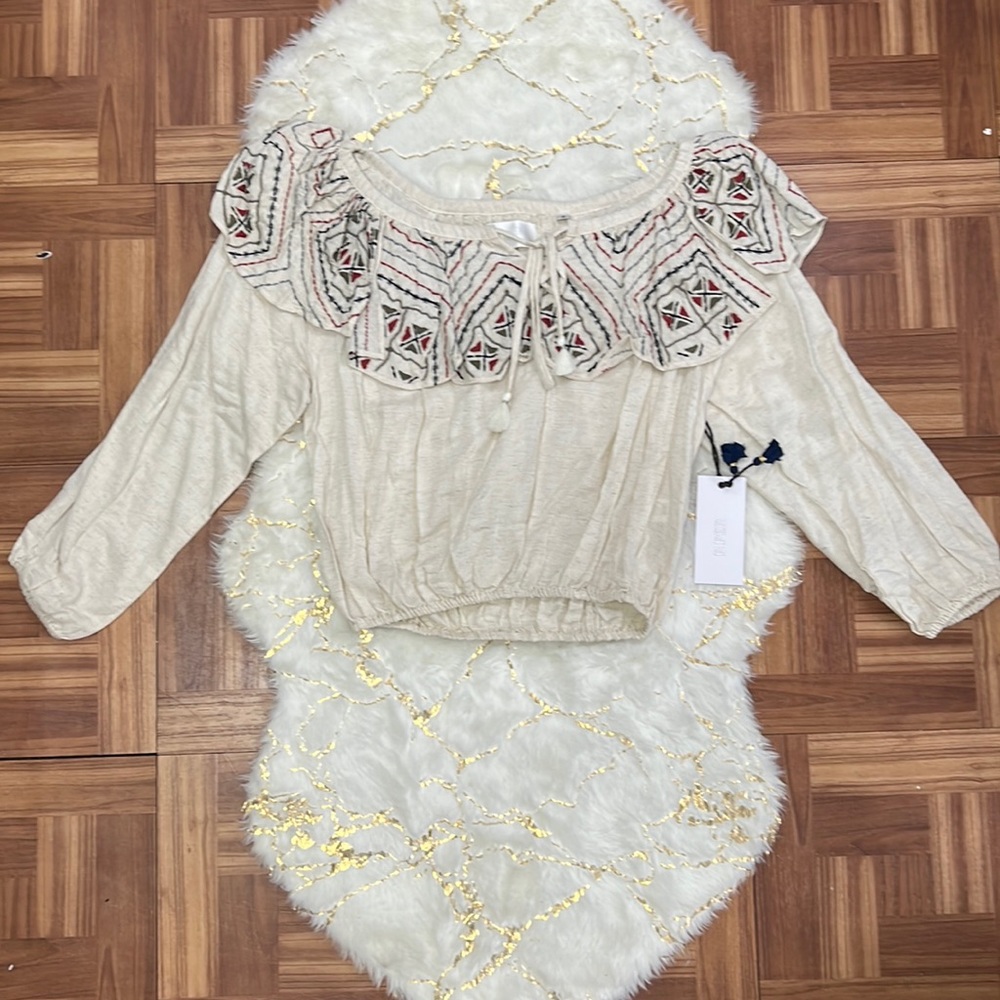 NWT Piper by Townsen Blusa bordada